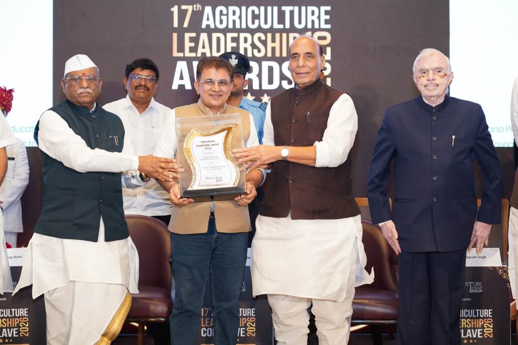 Karnals Horticultural University receives Agriculture Leadership Award Defence Minister Rajnath Singh confers the honor